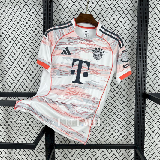 Bayern Munich – Maillot Extérieur 2025/26