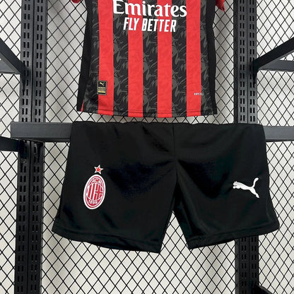 Ensemble Enfant AC Milan – Domicile